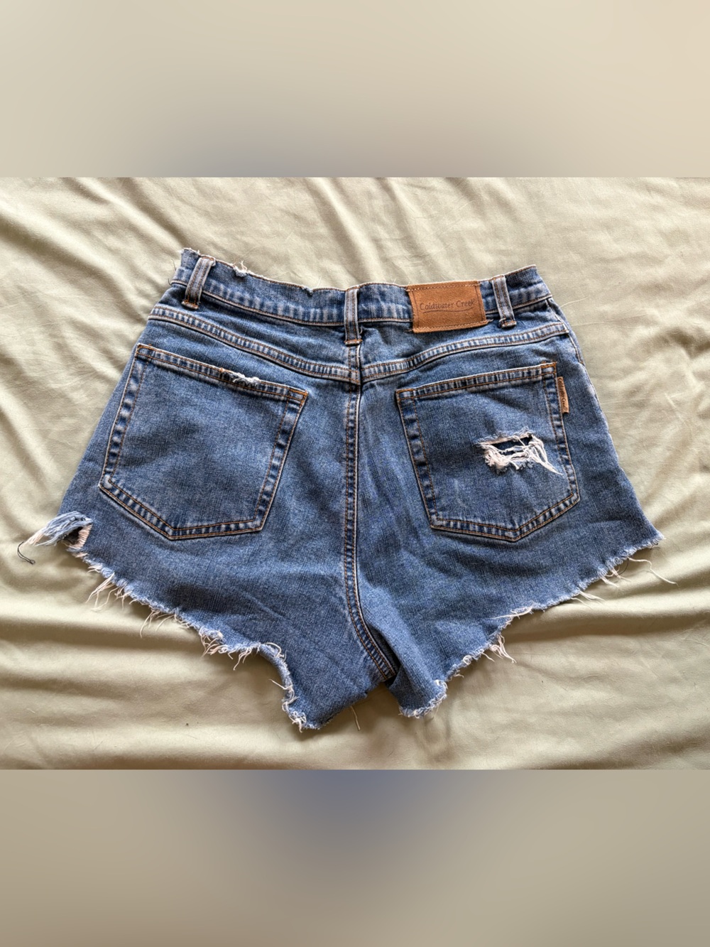 Distressed High-Waist Denim Shorts - Picture 3 of 3